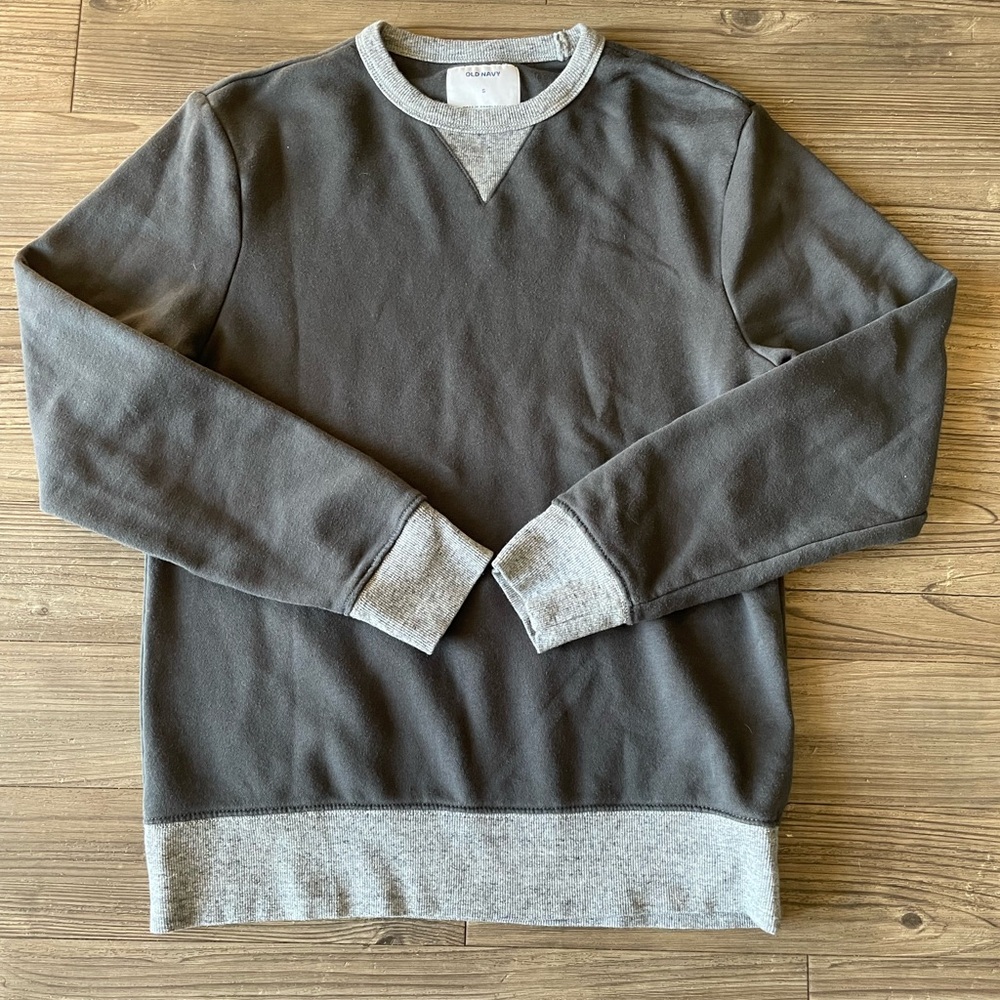 Old Navy Men's Charcoal and Light Gray Sweatshirt